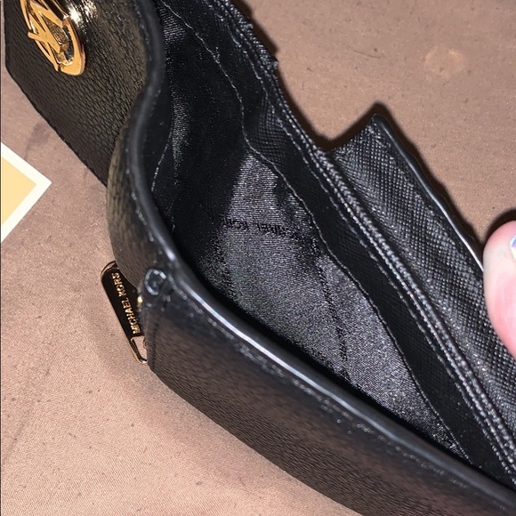 Michael kors wallet - Picture 5 of 8